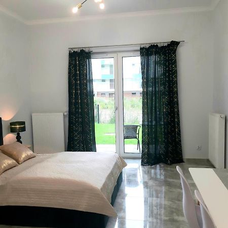 Na Grobli 20 Apartament Z Ogrodkiem Wrocław Kültér fotó